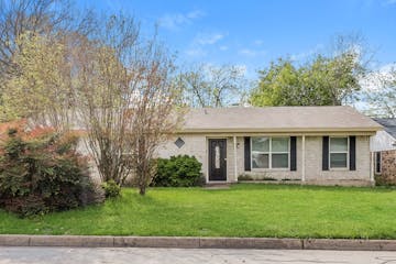 1416 Mims St Fort Worth, TX 76112